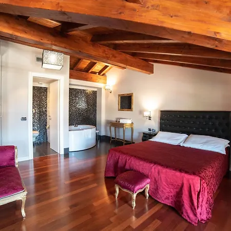 Montelago Hotel