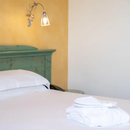 Hotel Montelago Ternate (Varese)