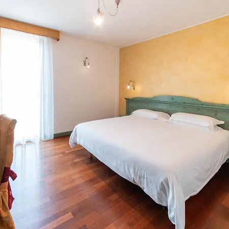 Montelago 4*