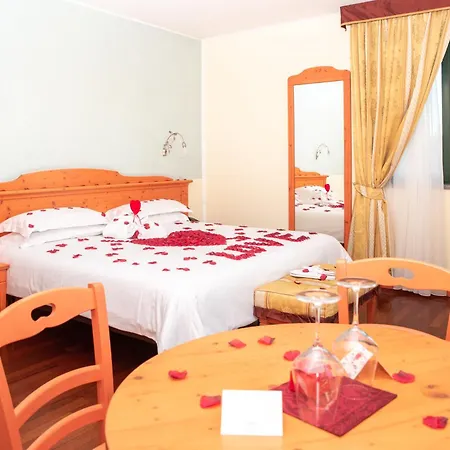 Hotel Montelago Ternate (Varese)